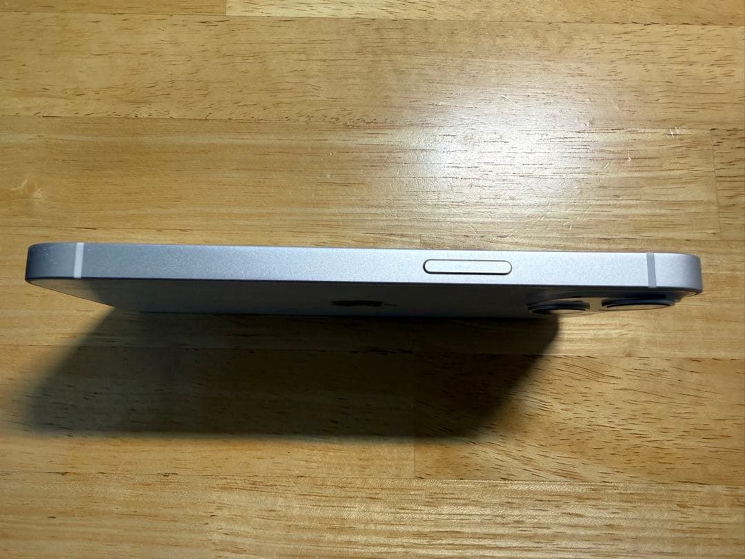 【極美品】iPhone 13 スターライト 128GB バッテリー86%