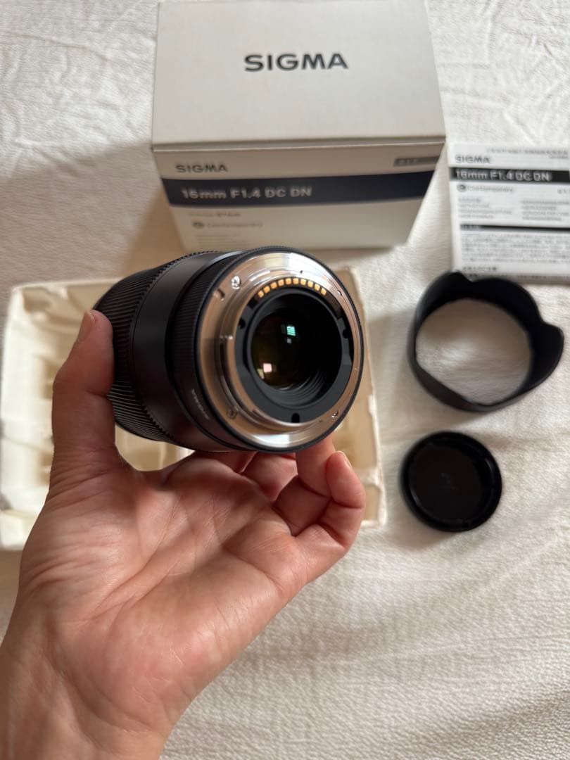 SIGMA 16mm F1.4 DC DN eマウント