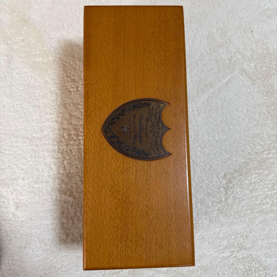 Dom Pérignon シャンパン ゴールド1990年 750ml 木箱付き