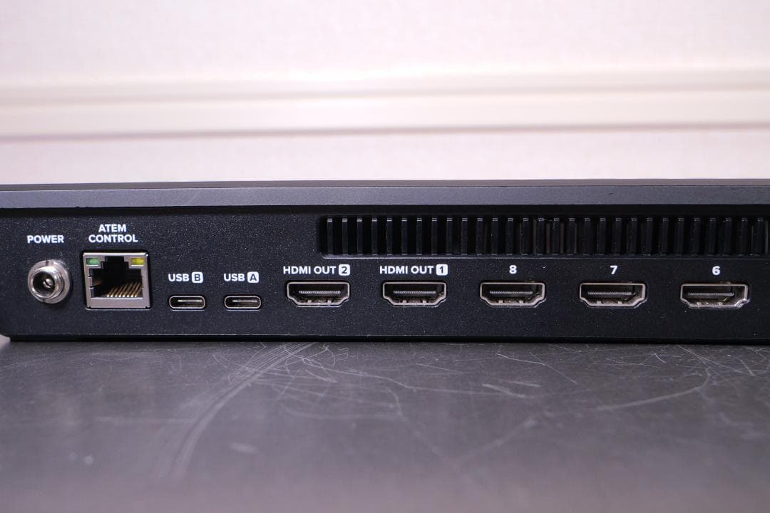 ATEM Mini Extreme ISO ケース付き ビデオスイッチャー