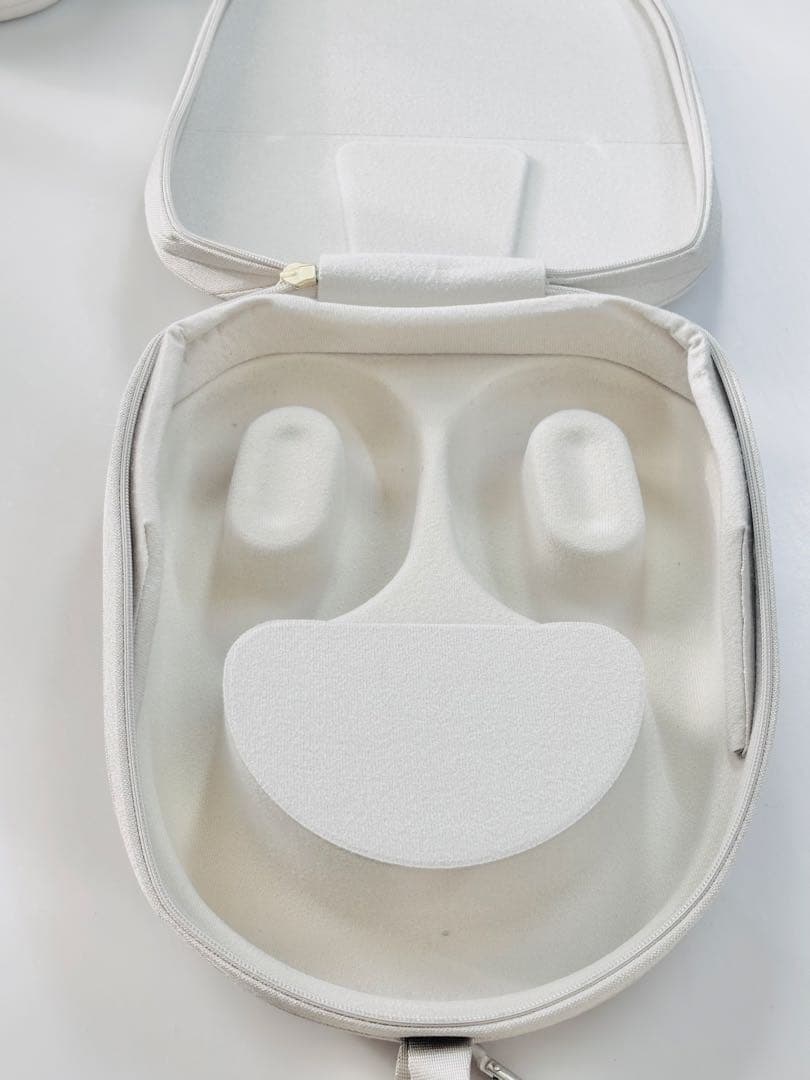 ⟡*.様 WH 1000XM5 SONY ソニー　ハイレゾ　シルバー　極美品