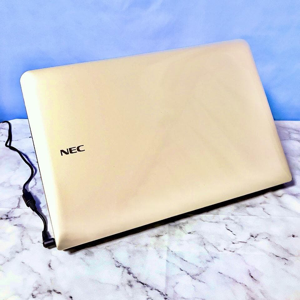 美品❣NECノートパソコン ゴールド✨薄型 大容量 カメラ付き ブルーレイ