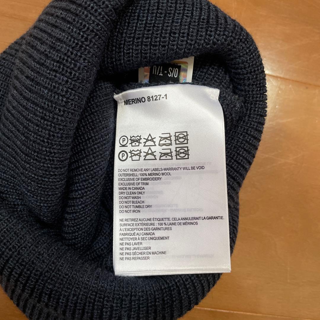 カナダグース　ニットキャップ　ビーニー（ネイビー）