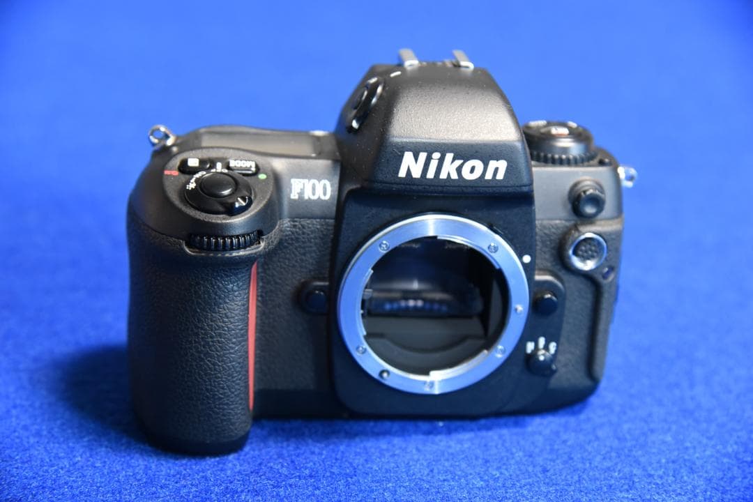 NIKON F100　ボディ