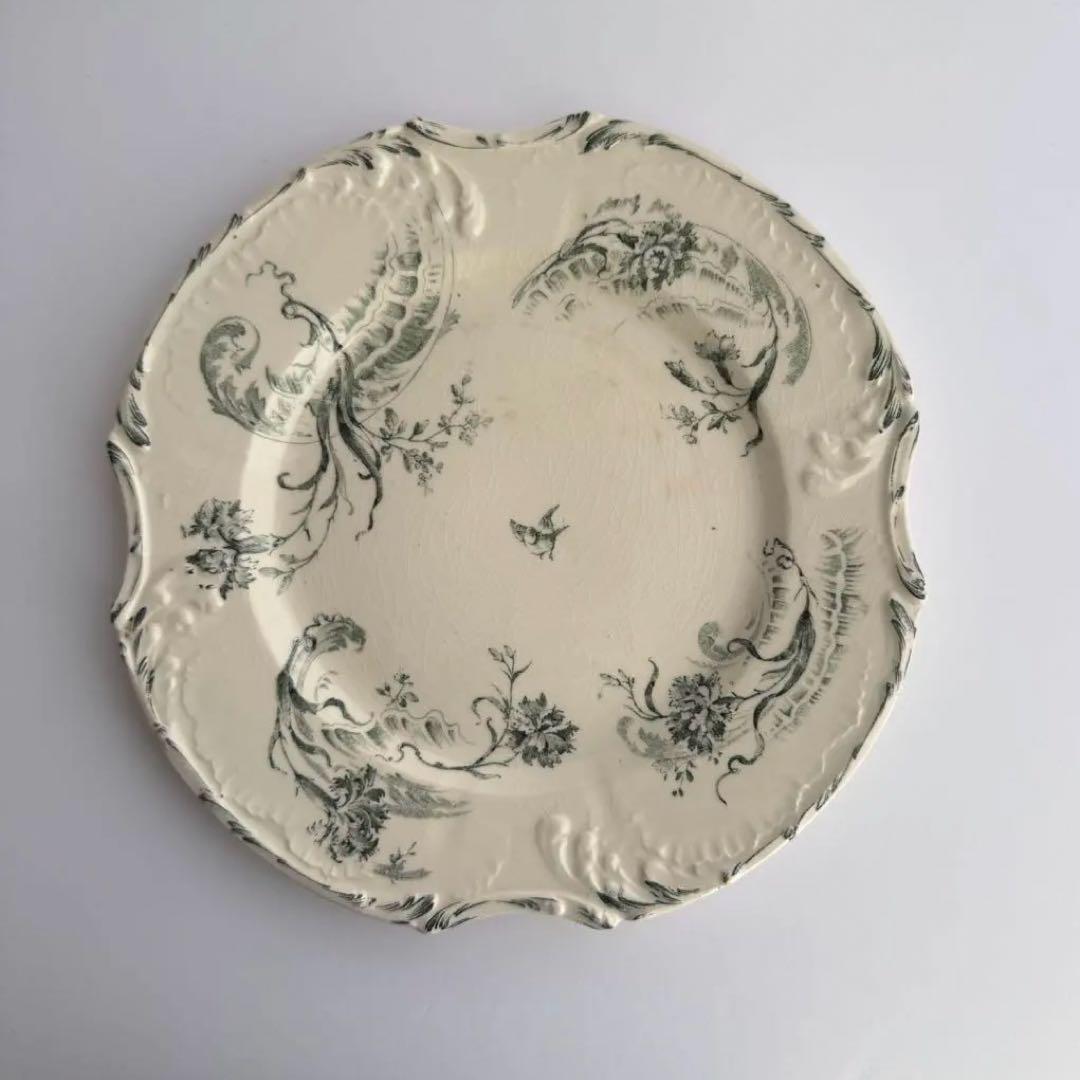 訳あり　フランスアンティーク　Gien ジアン レリーフ　デザートプレート