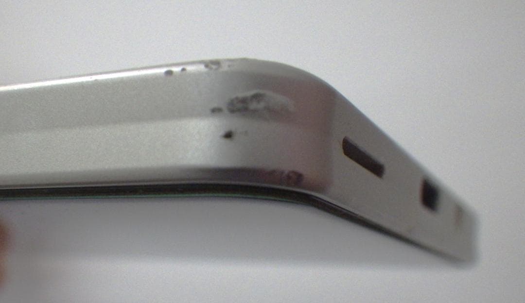 【箱・取説付き】AQUOSsense6 シルバー 64GB SH-RM19