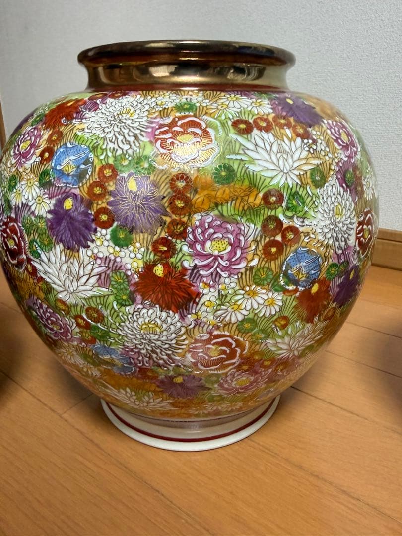 田中の九谷焼 花瓶 多色花柄 陶器製