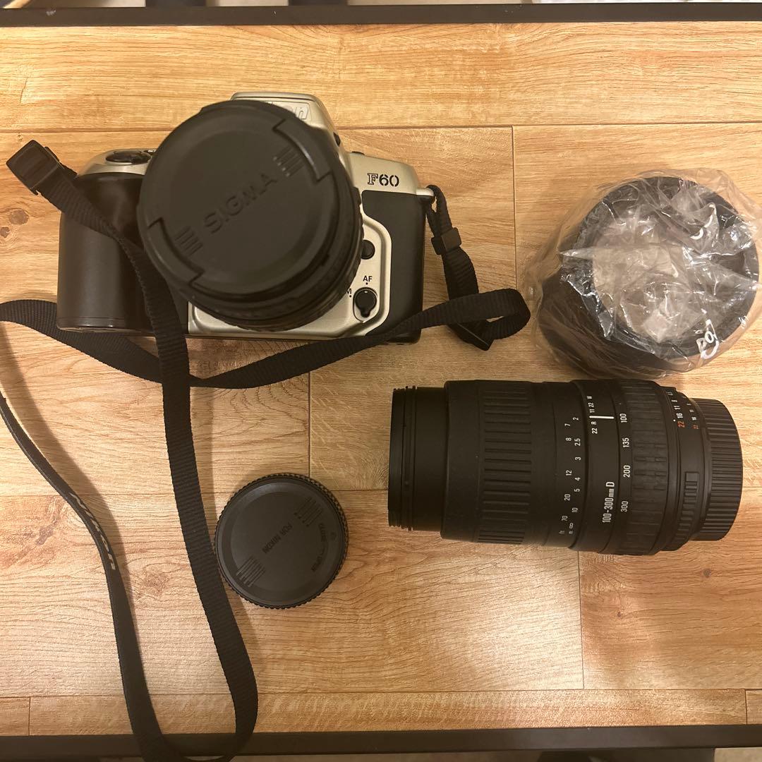 Nikon F60 SIGMA 望遠レンズ　ケース付　ニコン　カメラ