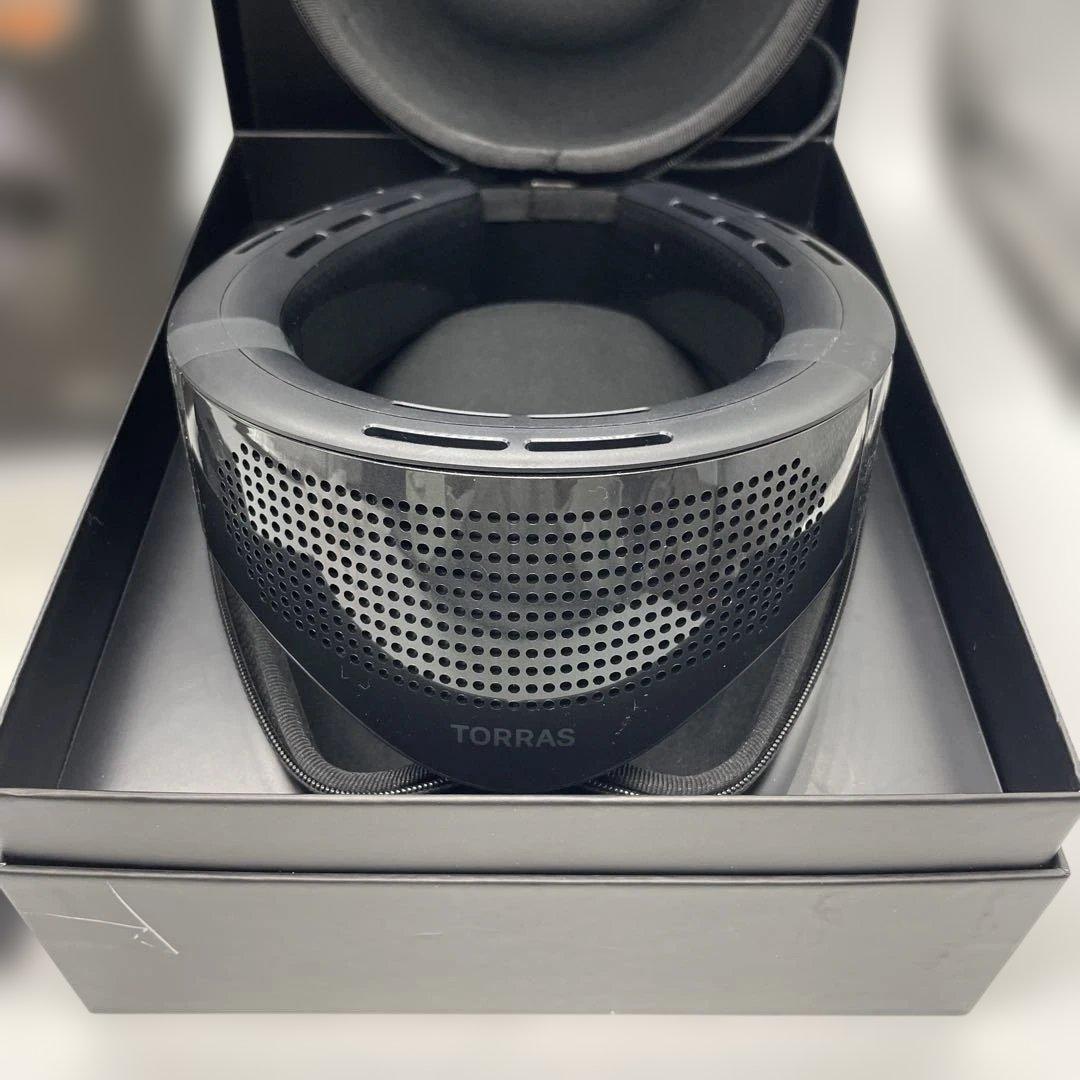 【TORRAS】COOLiFY Cyber ネッククーラー 冷却＆加熱機能付き