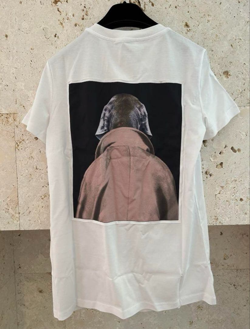 新品タグ付き　 MAXMARA CIPRIA 犬　Tシャツ　タキマキ愛用