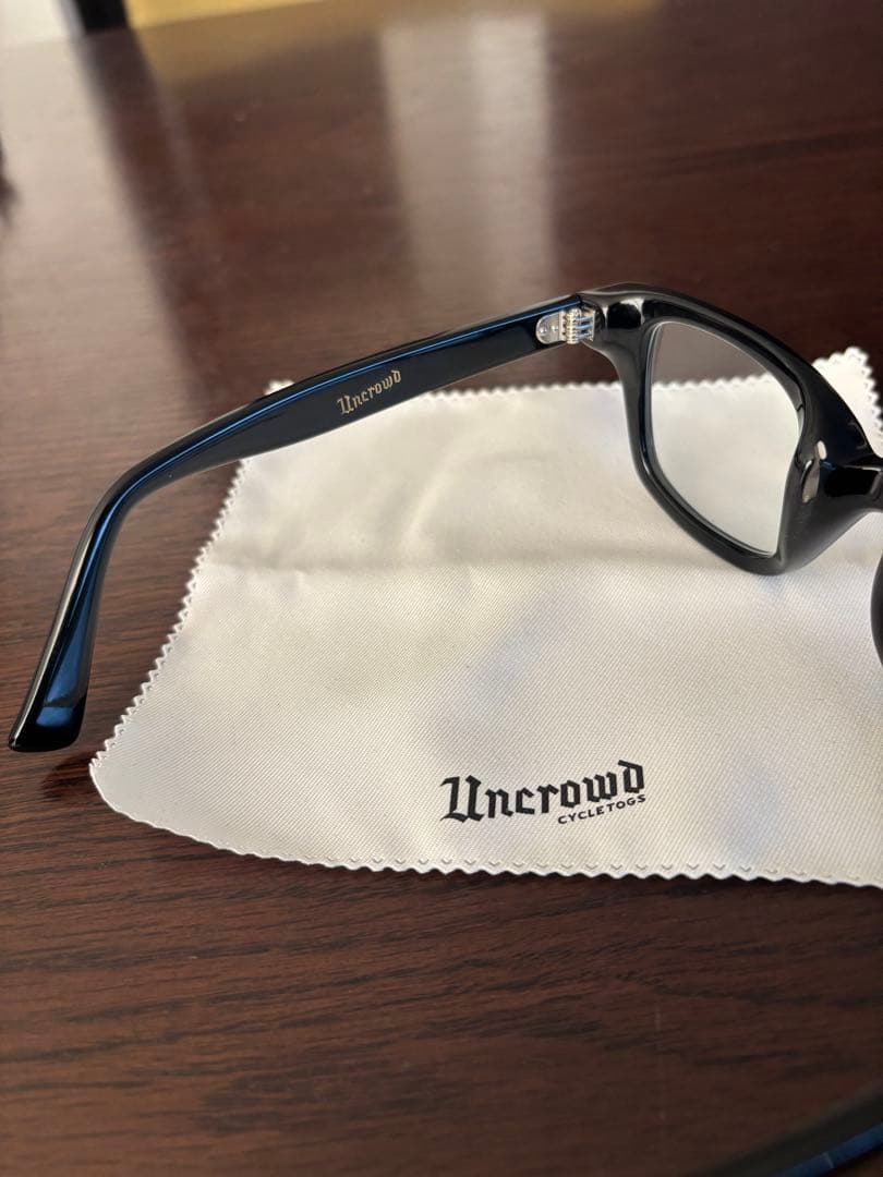 アンクラウド ビッグブルーバード ブラックフレーム × 調光レンズ