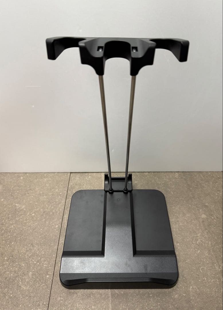 東芝◇サイクロン式クリーナー トルネオ VC-CLW33(C) シフォンベージュ