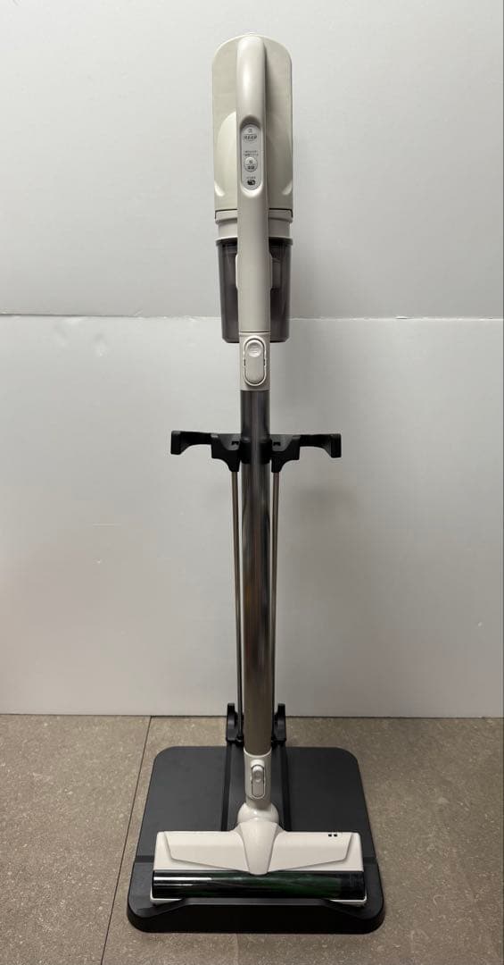 東芝◇サイクロン式クリーナー トルネオ VC-CLW33(C) シフォンベージュ