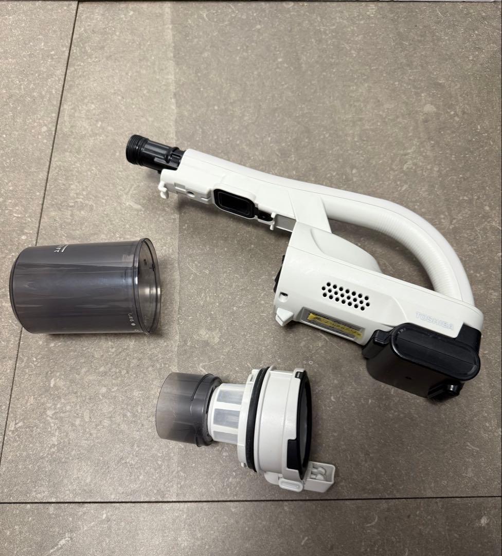 東芝◇サイクロン式クリーナー トルネオ VC-CLW33(C) シフォンベージュ