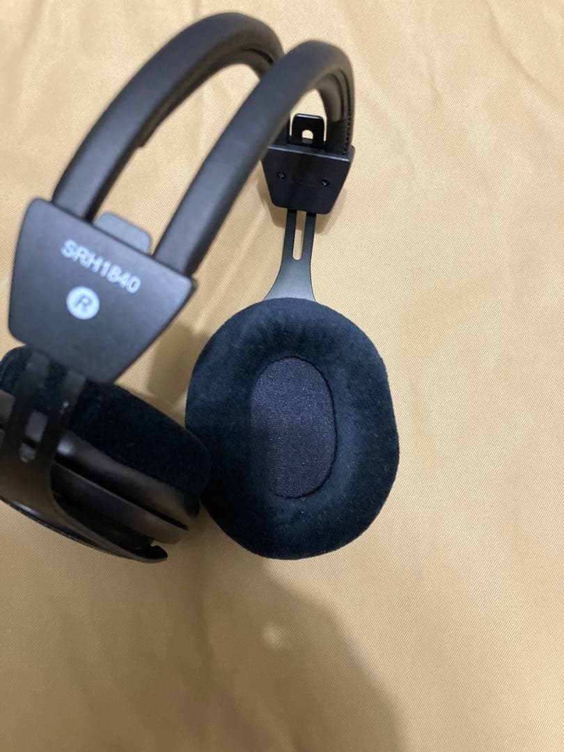 ス*ラ様 SHURE SRH1840 ヘッドホン