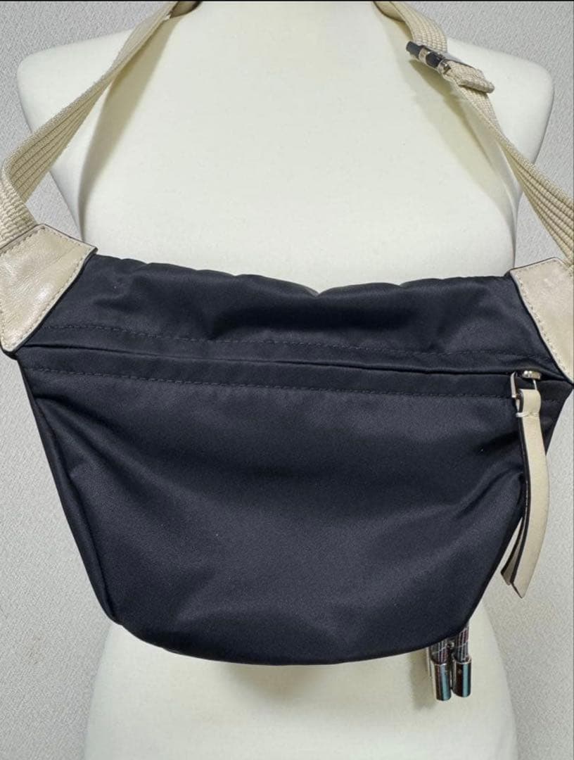 MONCLERモンクレール／ボディバック・ウエストポーチ