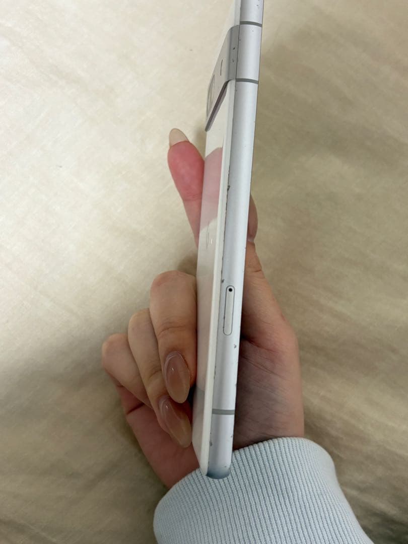 Google Pixel 7a 128GB 白 スノー