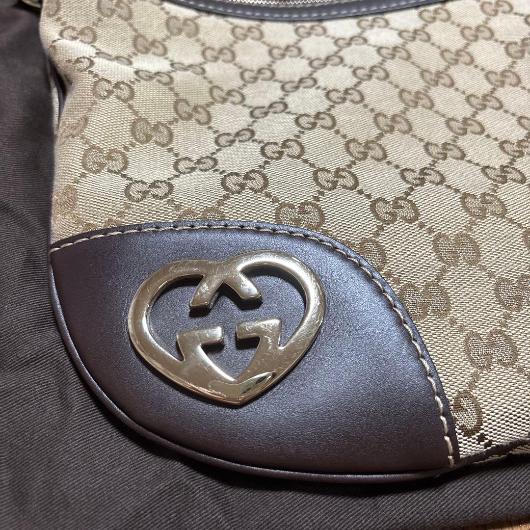 限定値下げ！GUCCI GGキャンバスラブリーハート ショルダーバッグ