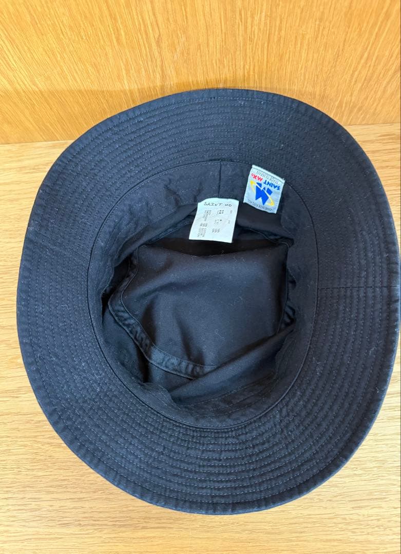 SAINT Mxxxxxx バケットハット ブラック 刺繍ロゴ 日本製