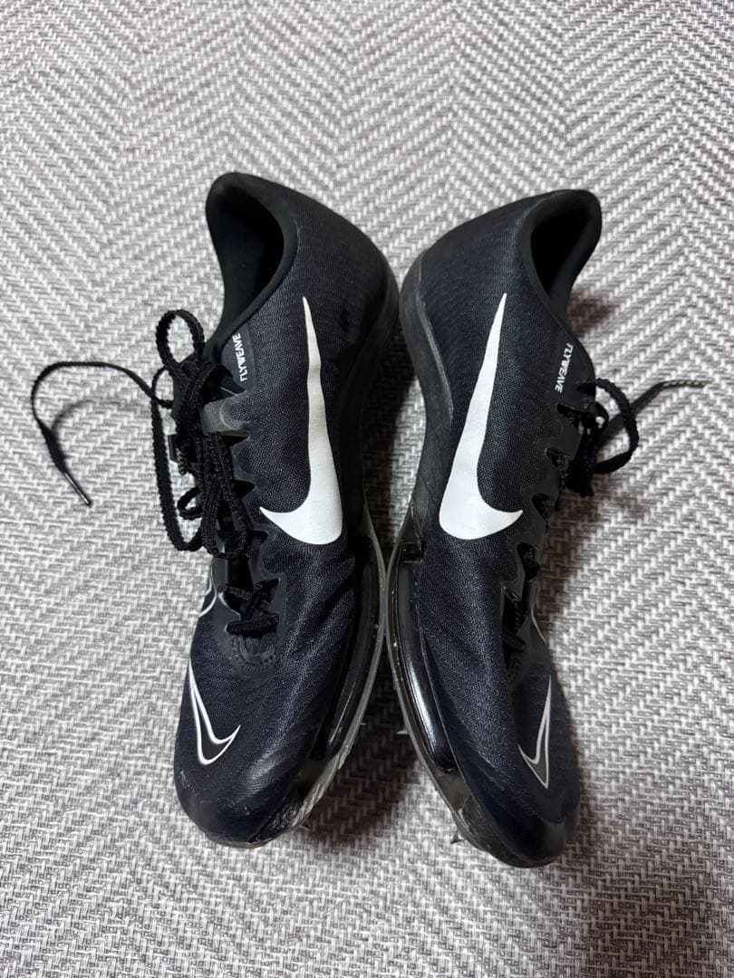 Nike マックスフライ モアテン　25.5