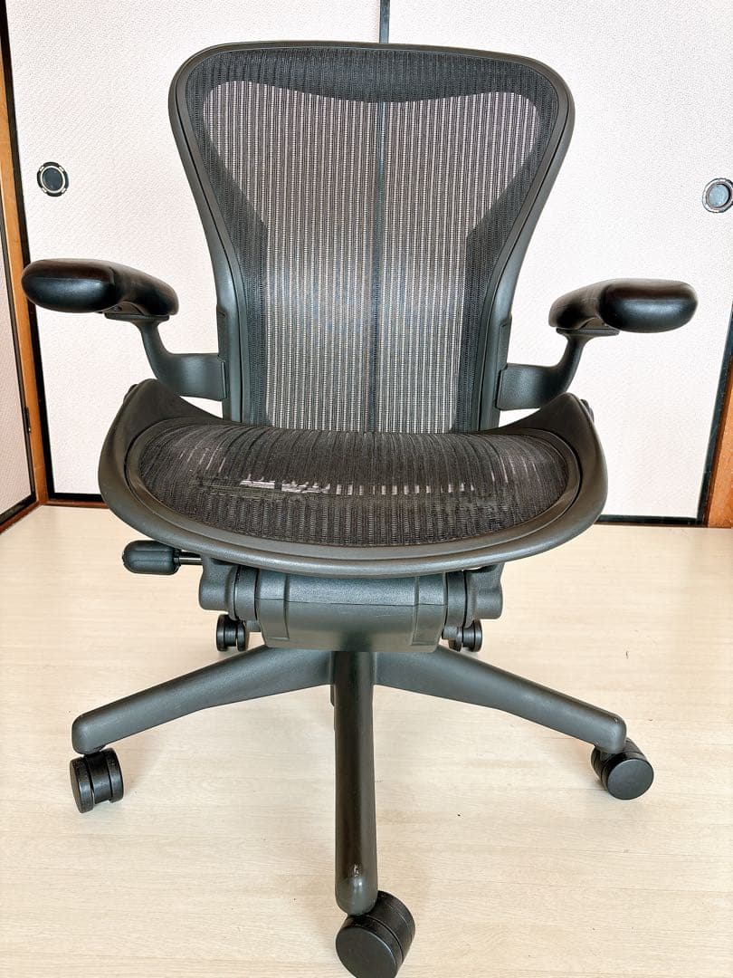 Herman Miller アーロンチェア 旧型クラシック Bサイズ