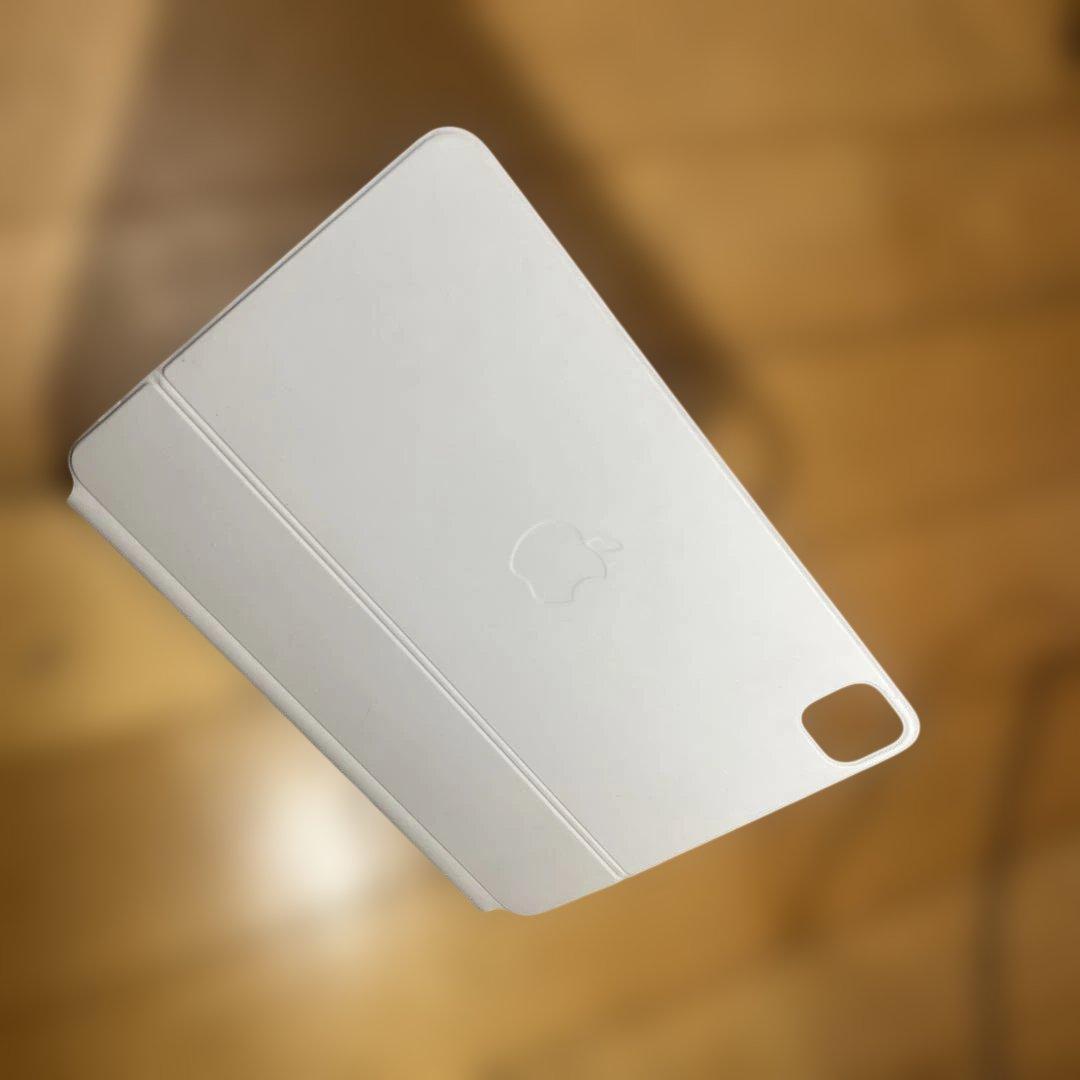 Apple 純正magic keyboard 11インチ対応