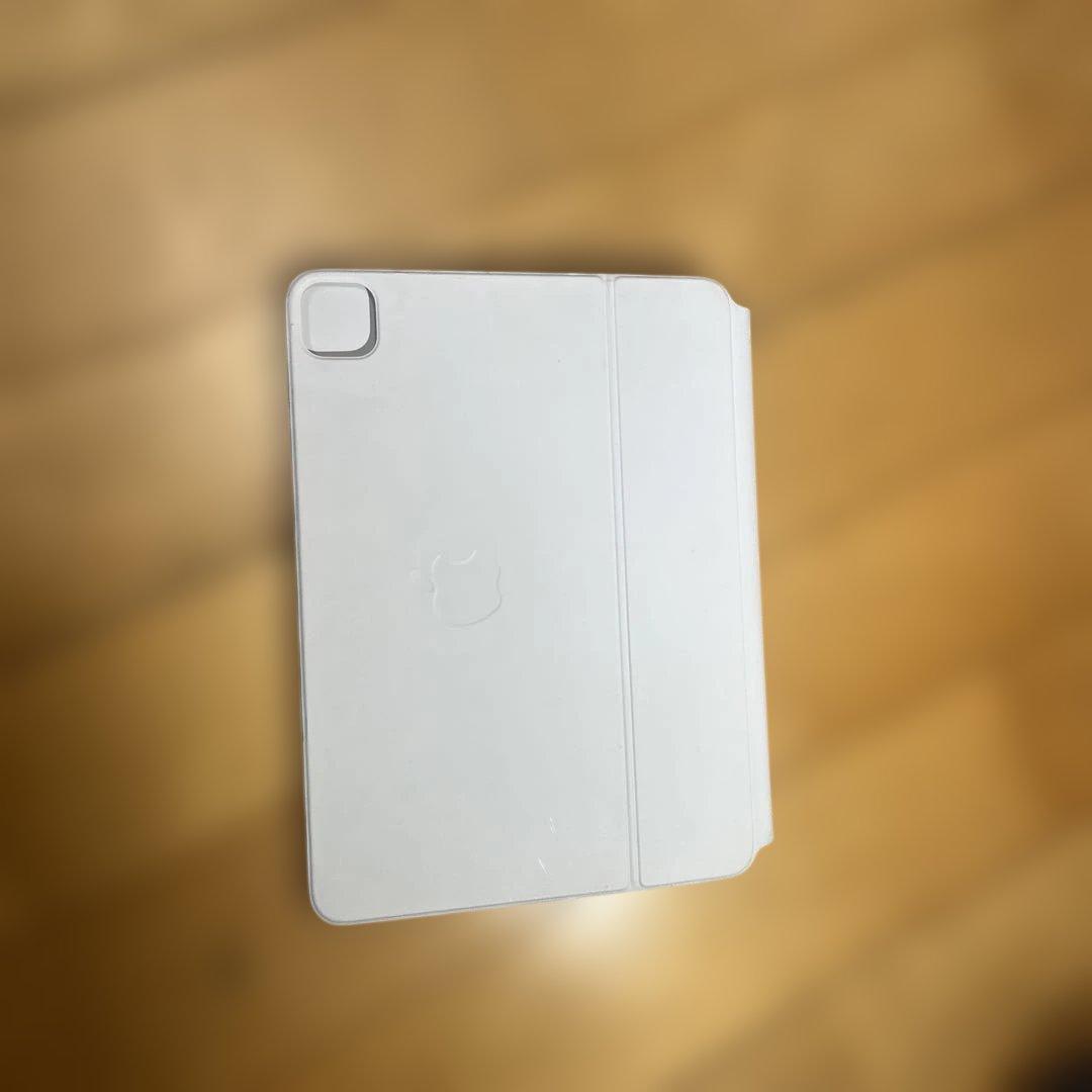 Apple 純正magic keyboard 11インチ対応