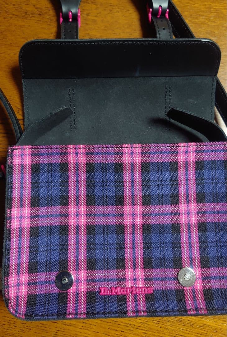 Dr. Martens　ドクターマーチン　7インチ　サッチェルバッグ