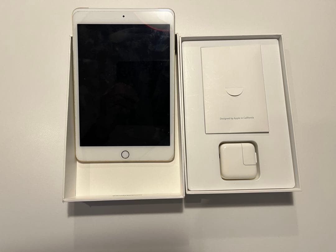 iPad mini 4 128GB セルラー（SIMフリー）ピンクゴールド