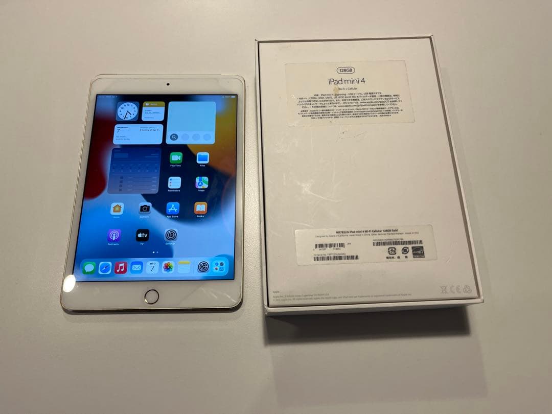 iPad mini 4 128GB セルラー（SIMフリー）ピンクゴールド