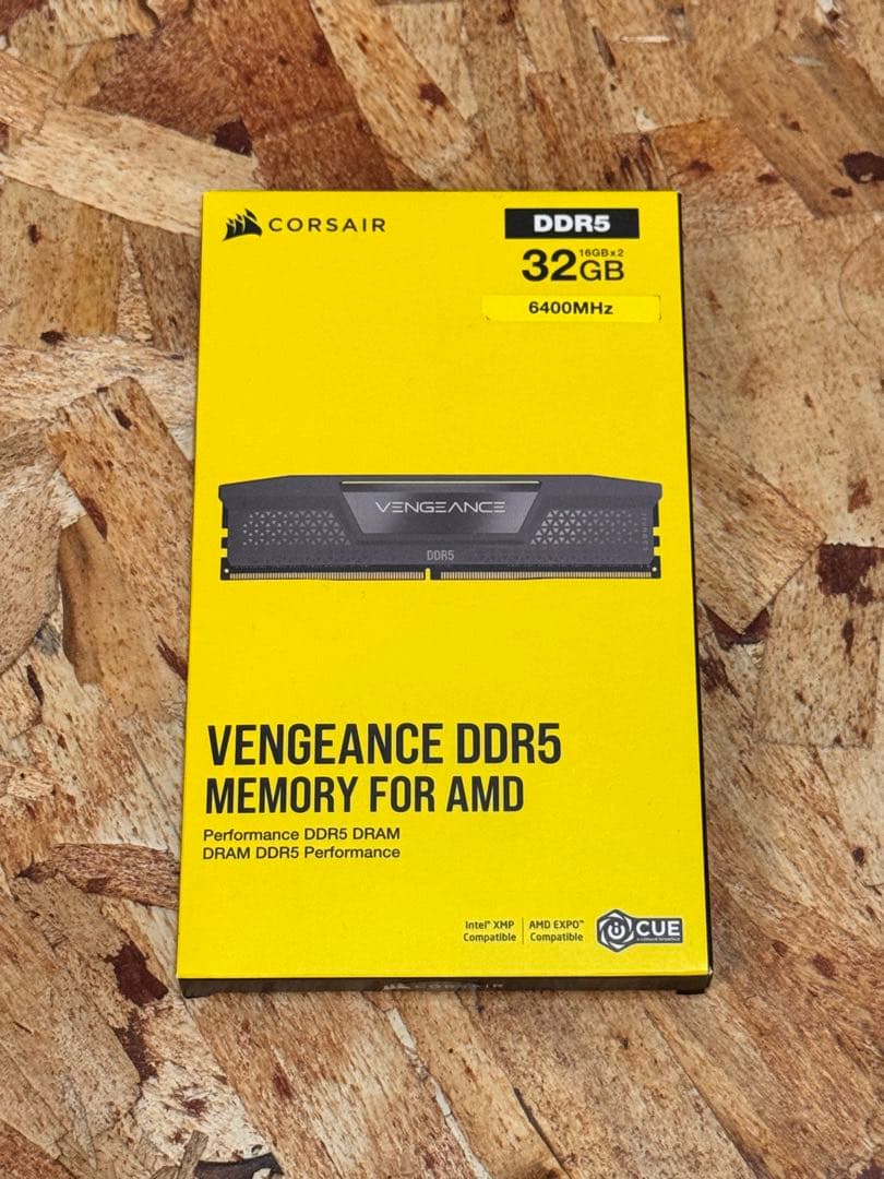 メモリー CORSAIR DDR5 16GB *2 32GB 6400MHz