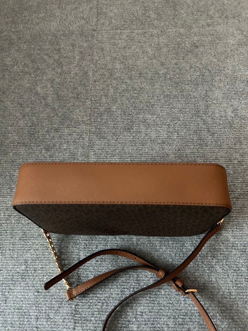 【新品未使用】 MICHEAL KORS MKロゴショルダー バック