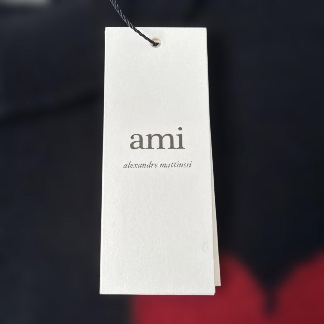 l*y様 ⭐️Ami Paris⭐️ブラック　ロゴレッド　厚手セーター　Sサイズ