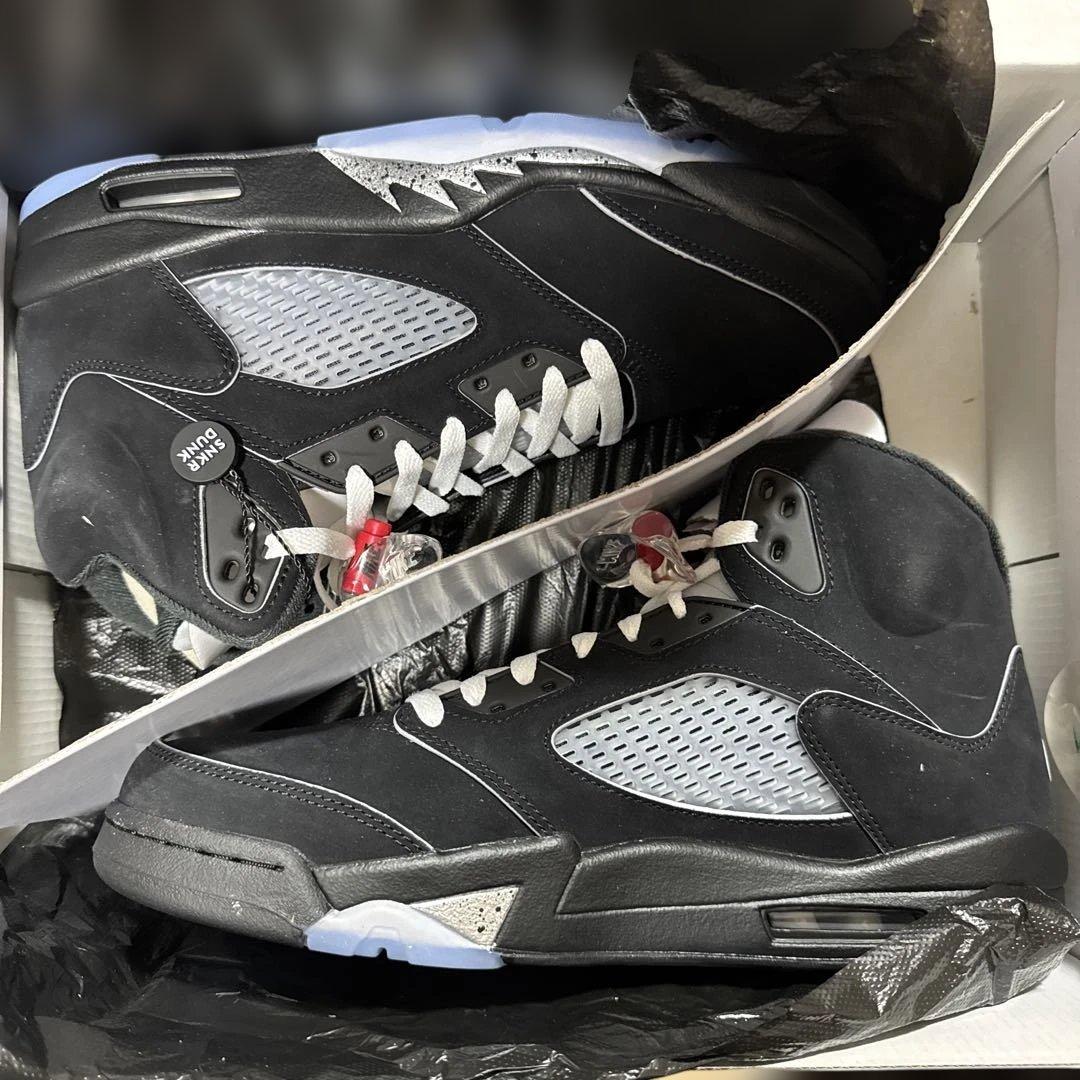 NIKE エアジョーダン 5 レトロ ブラック/メタリック 28.5㎝