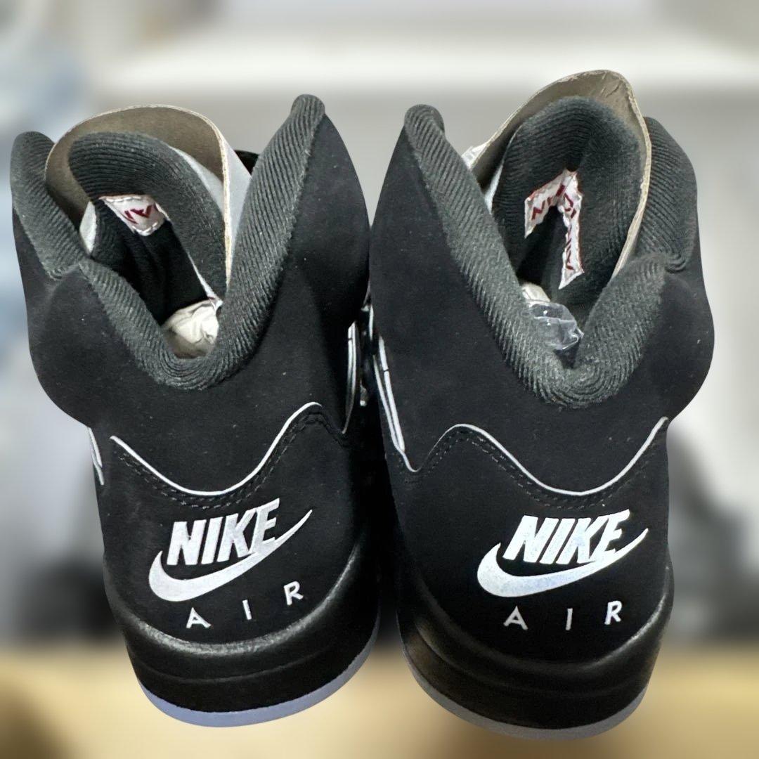 NIKE エアジョーダン 5 レトロ ブラック/メタリック 28.5㎝