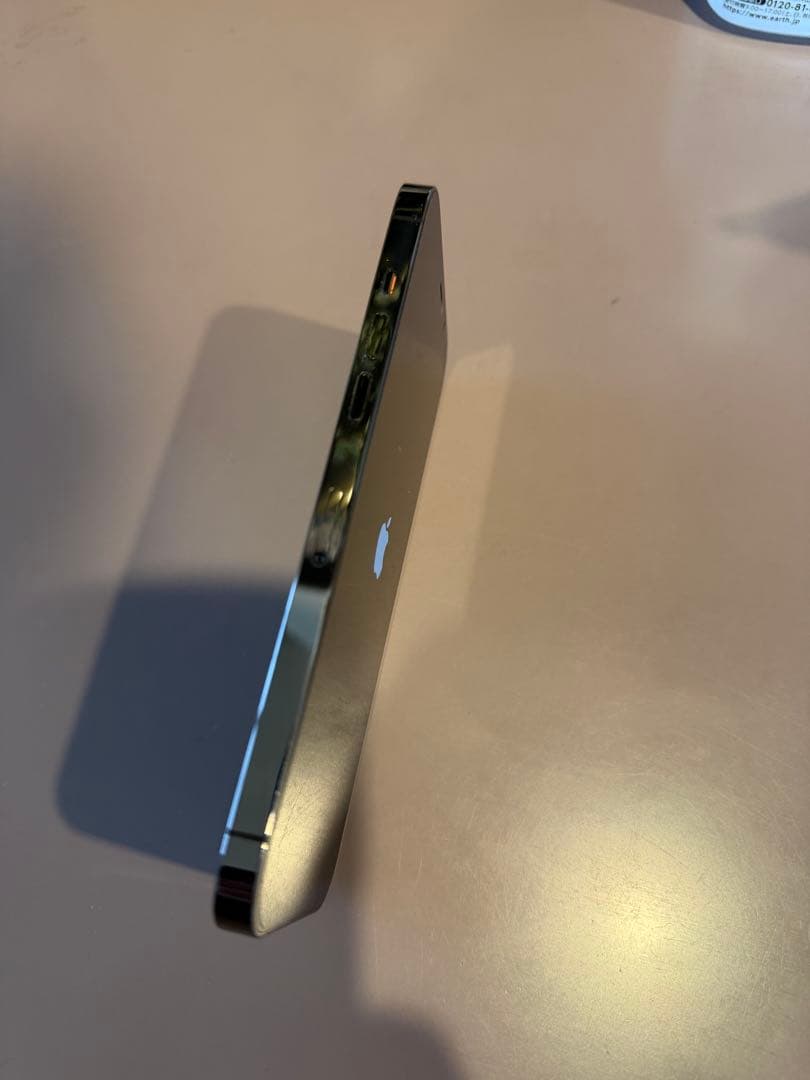 最終価格Apple iPhone 12 Pro グラファイト 本体　美品