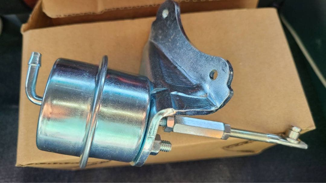 アバルト Stile オリジナル 強化アクチュエーター IHI用 未使用