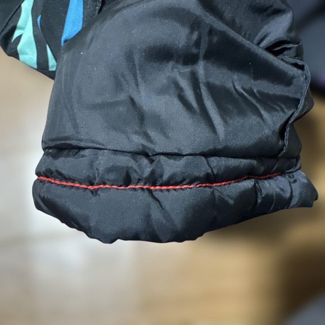 Burton ウェアー18M85cmサイズ ミトングローブ付き　値下げしました