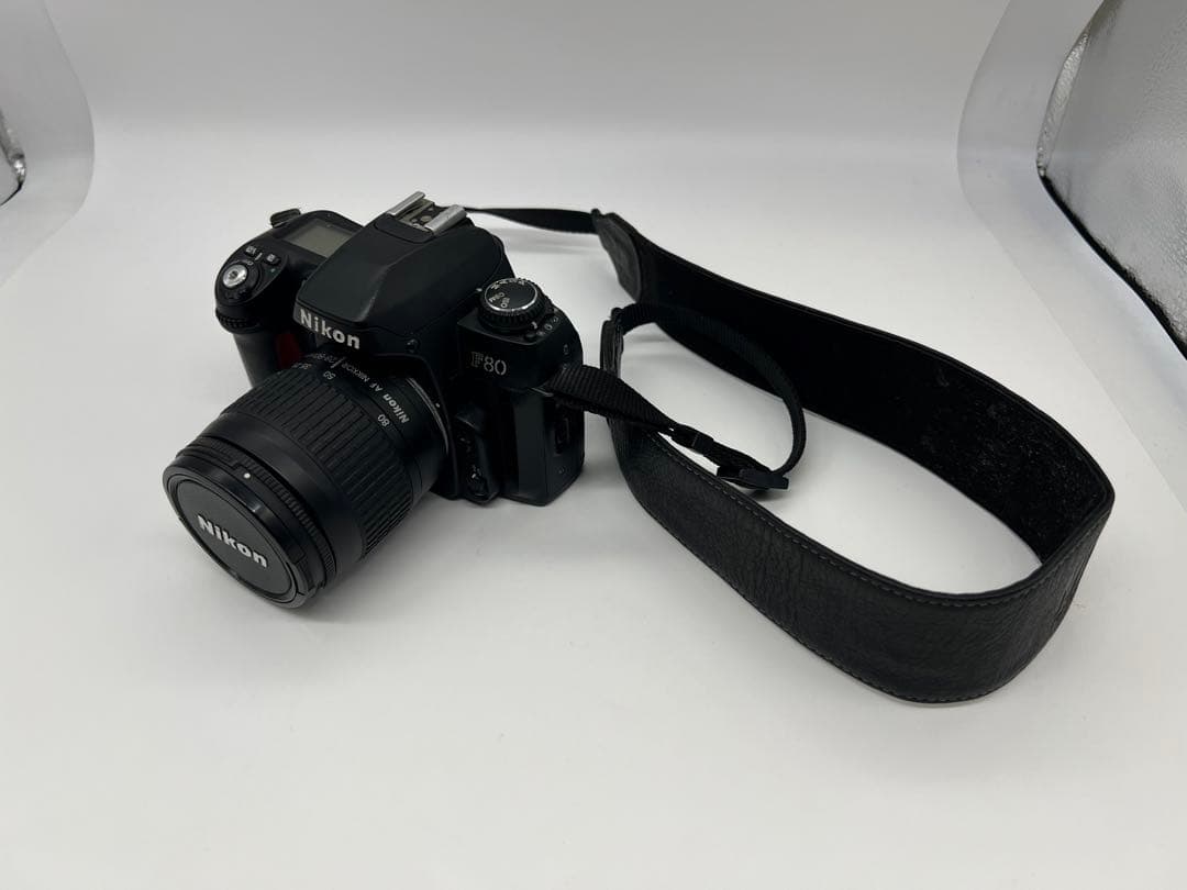 Nikon F80 フィルム一眼レフカメラ