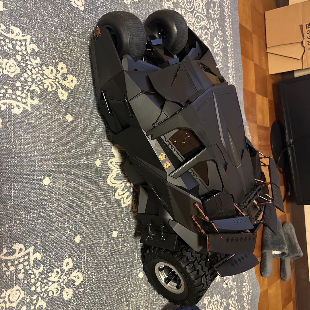 ホットトイズ ダークナイト バットモービル