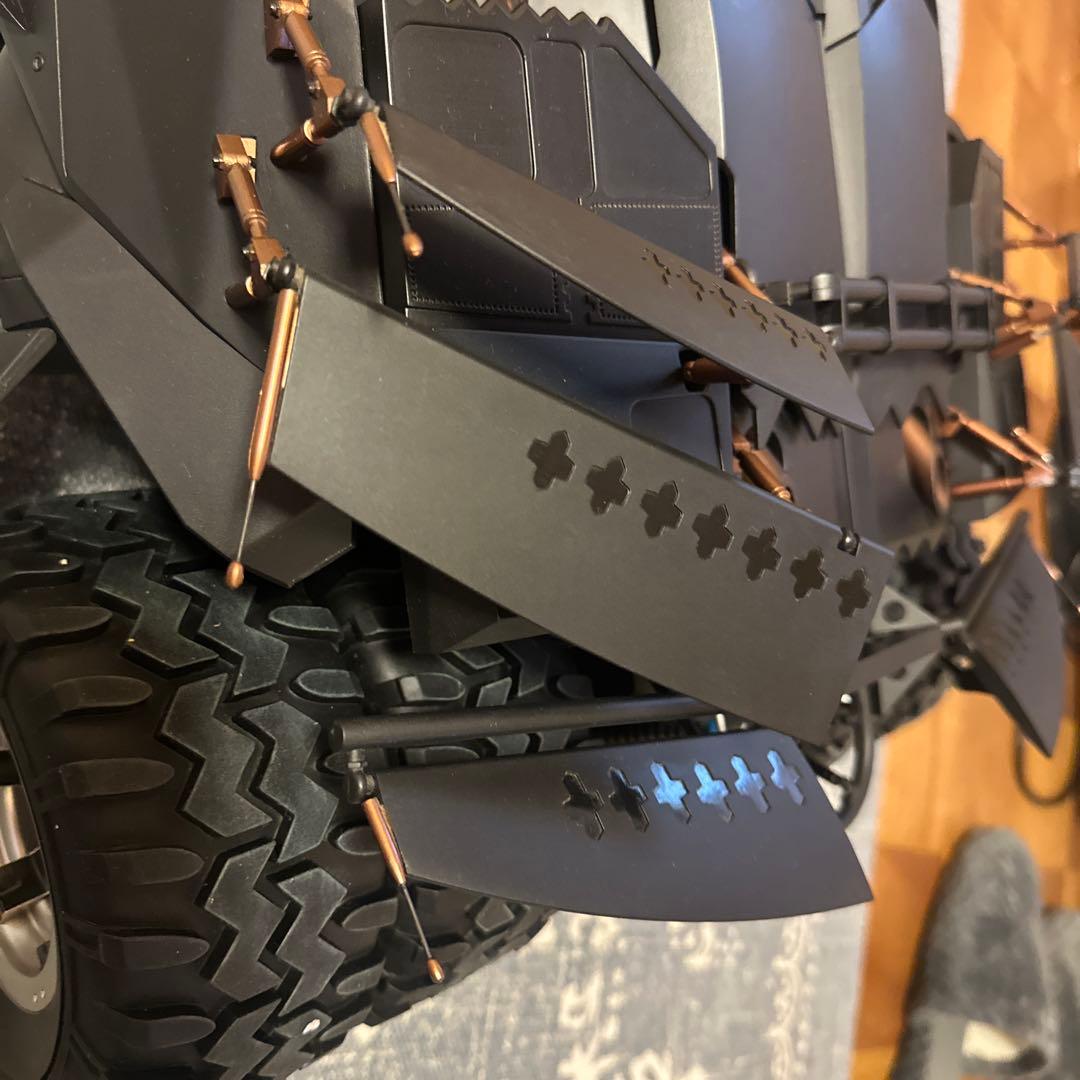 ホットトイズ ダークナイト バットモービル