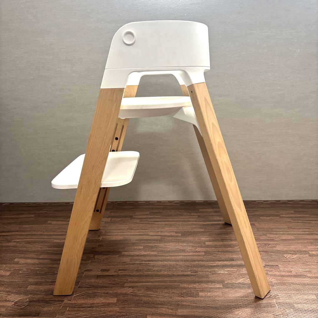 【美品】 STOKKE ステップス ハイチェア ホワイト ベビーチェア