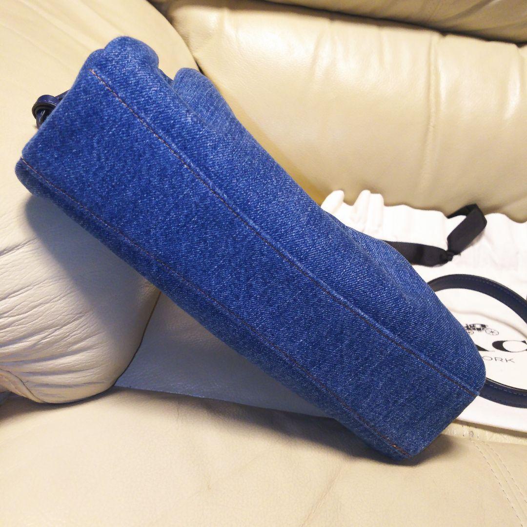 新品 コーチ ショルダーバッグ