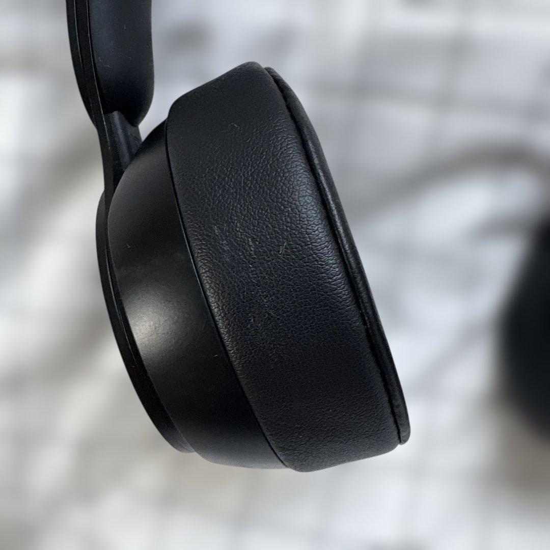 Beats SOLO PRO ワイヤレスヘッドフォン