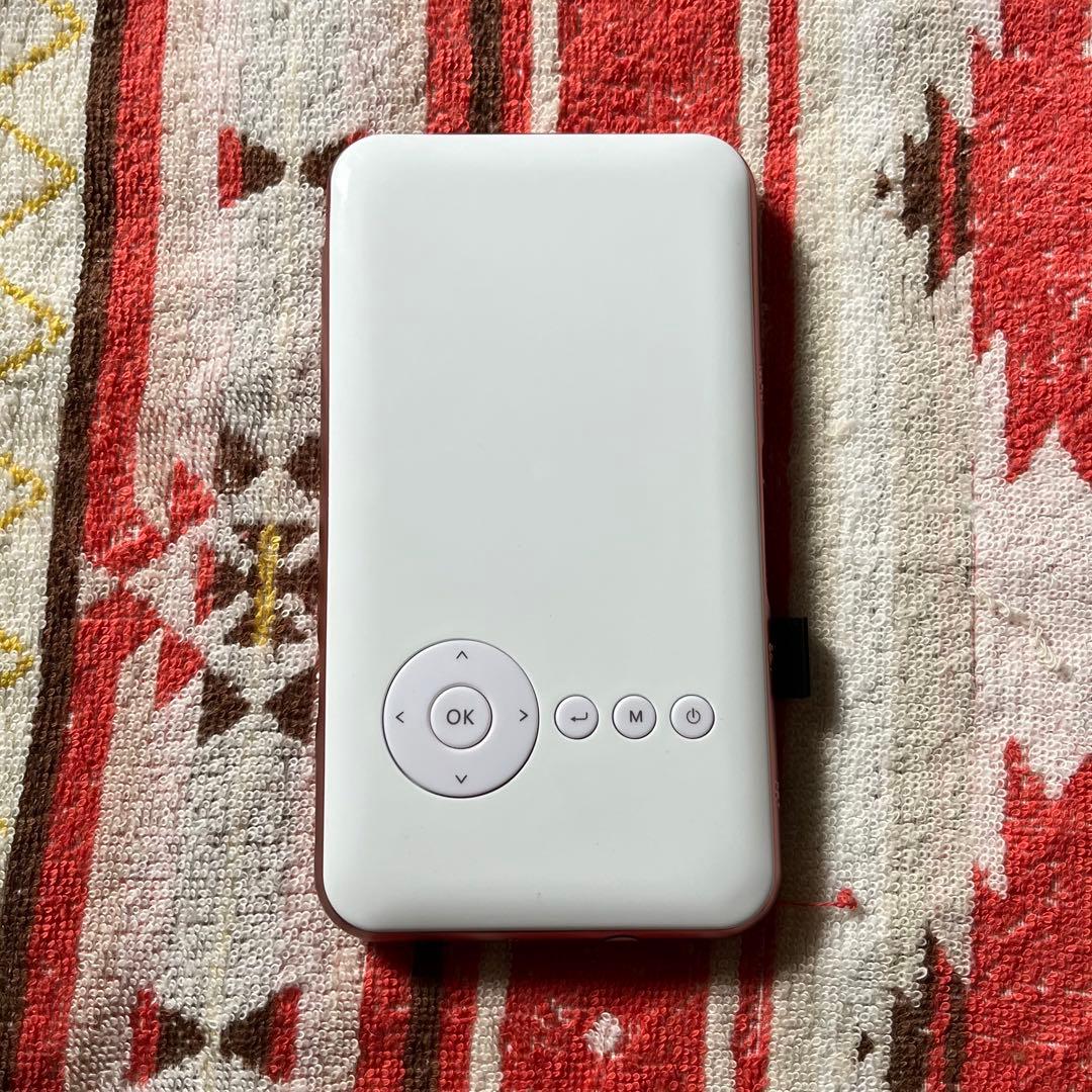 プロジェクター カベーニ