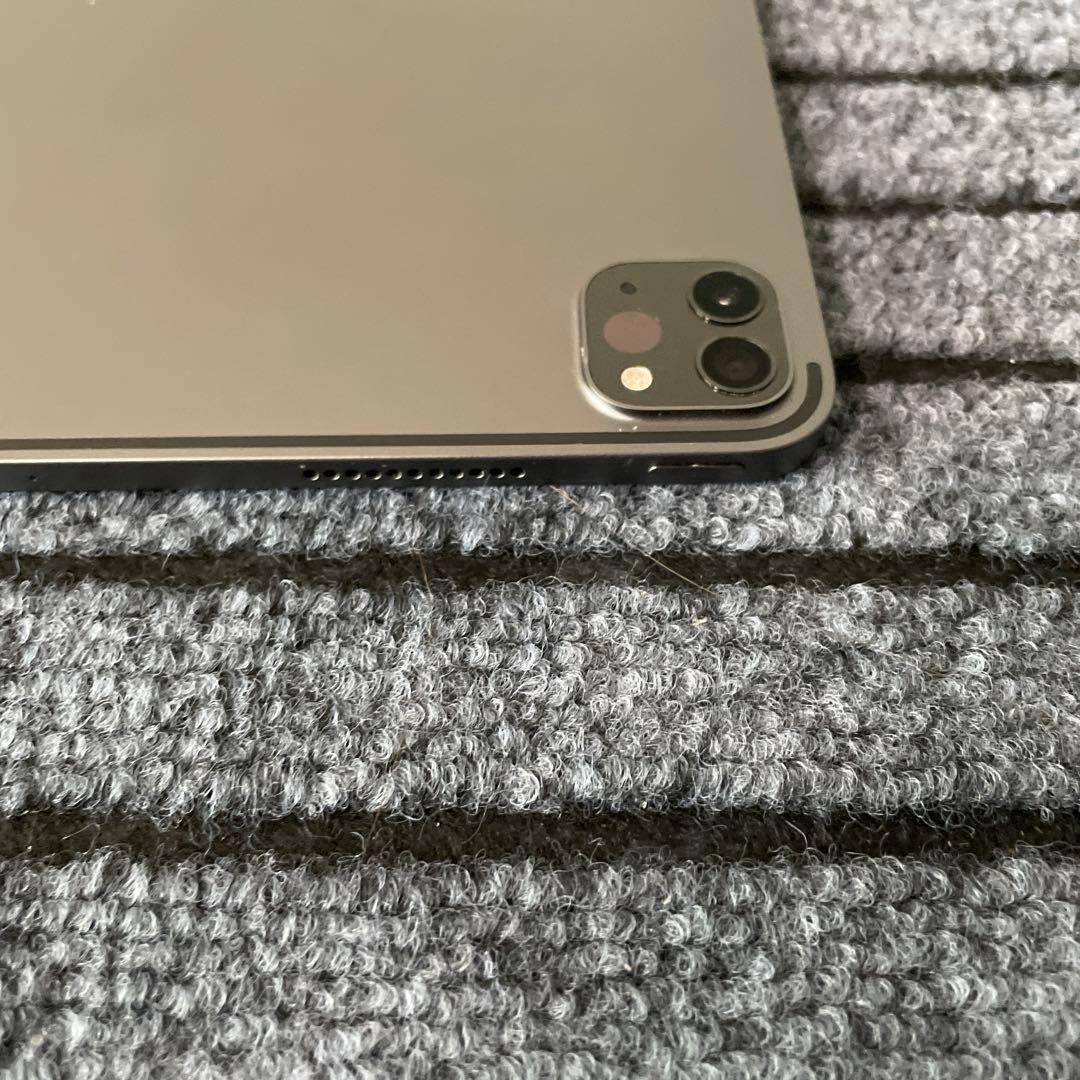 132 iPad Pro 12.9 5世代 M1チップ 512GB Wi-Fi
