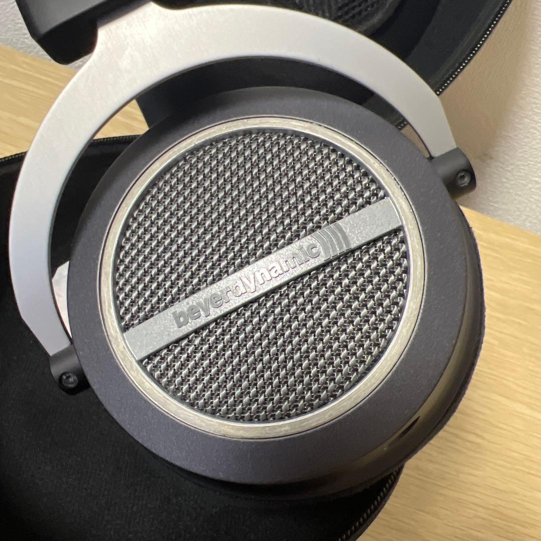 Beyerdynamic ヘッドホン Amiron 