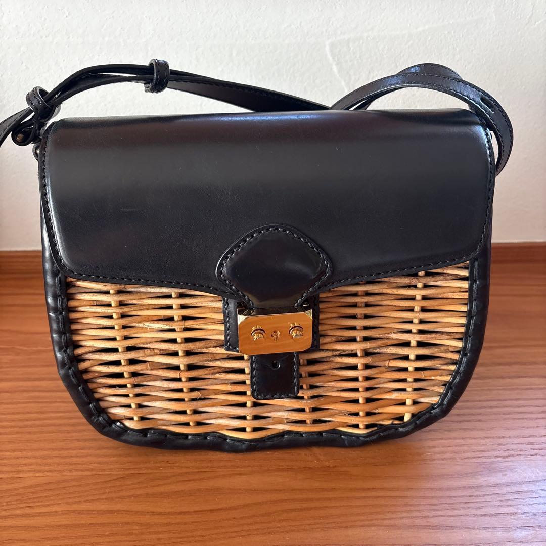 【美品】ebagos エバゴス　2way ショルダーバッグ　カーフレザー×紅藤