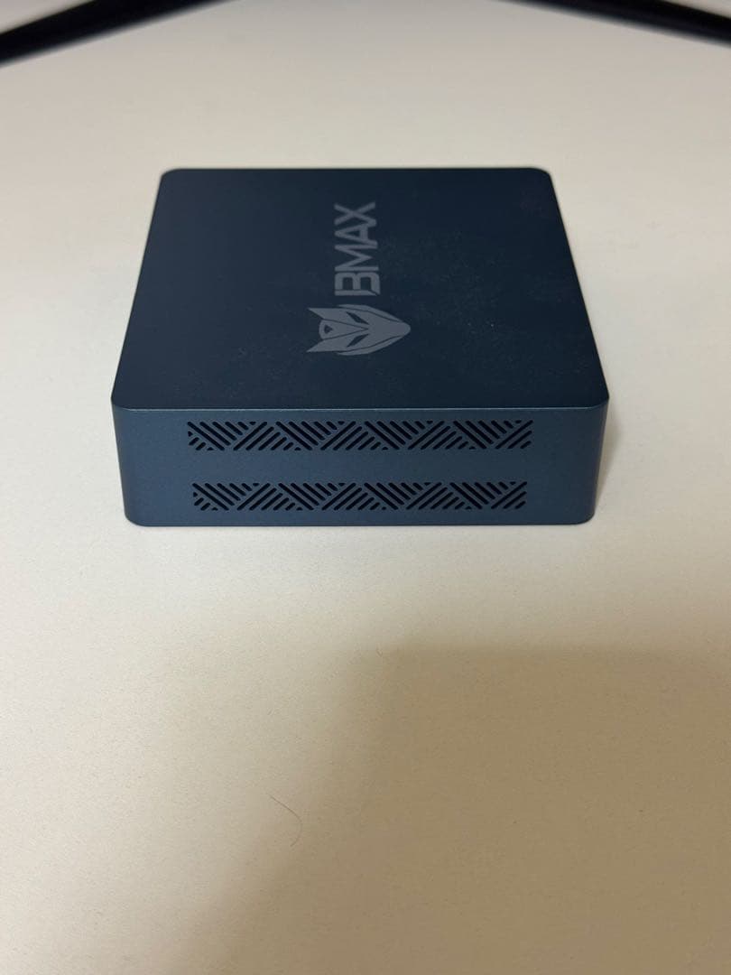 Bmax mini pc Celeron ミニPC