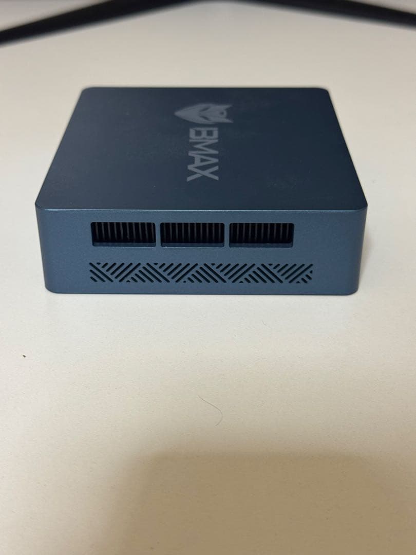 Bmax mini pc Celeron ミニPC